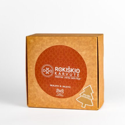 kalėdinis desertas su sūdytais žemės riešutais ir jūros druska „kietas riešutėlis“