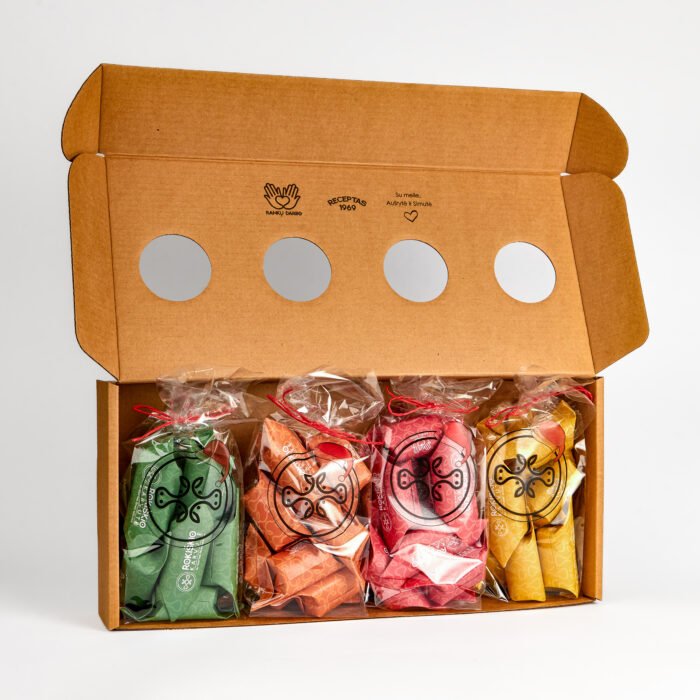 kalėdinis saldainių rinkinys „rokiškio karvutė atradimai”