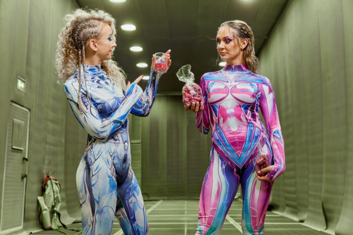 „rokiškio karvutė su liofilizuotomis uogomis“